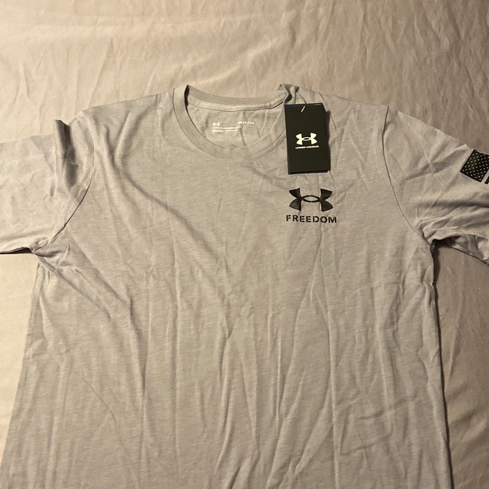 Mens t-shirt